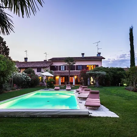 Doppelhaus Casa Alpe Adria بيت للعطل *